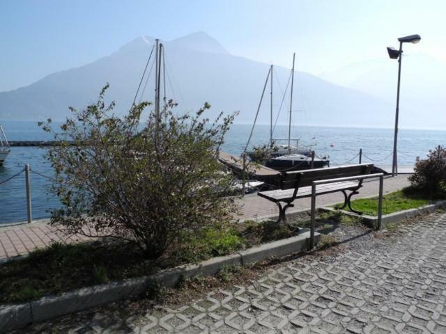 Casa Matisse Apartment Pianello Del Lario Bagian luar foto